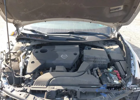 2015 Nissan Altima 2.5 S z USA, uszkodzony, nr VIN 1N4AL3APXFC158349